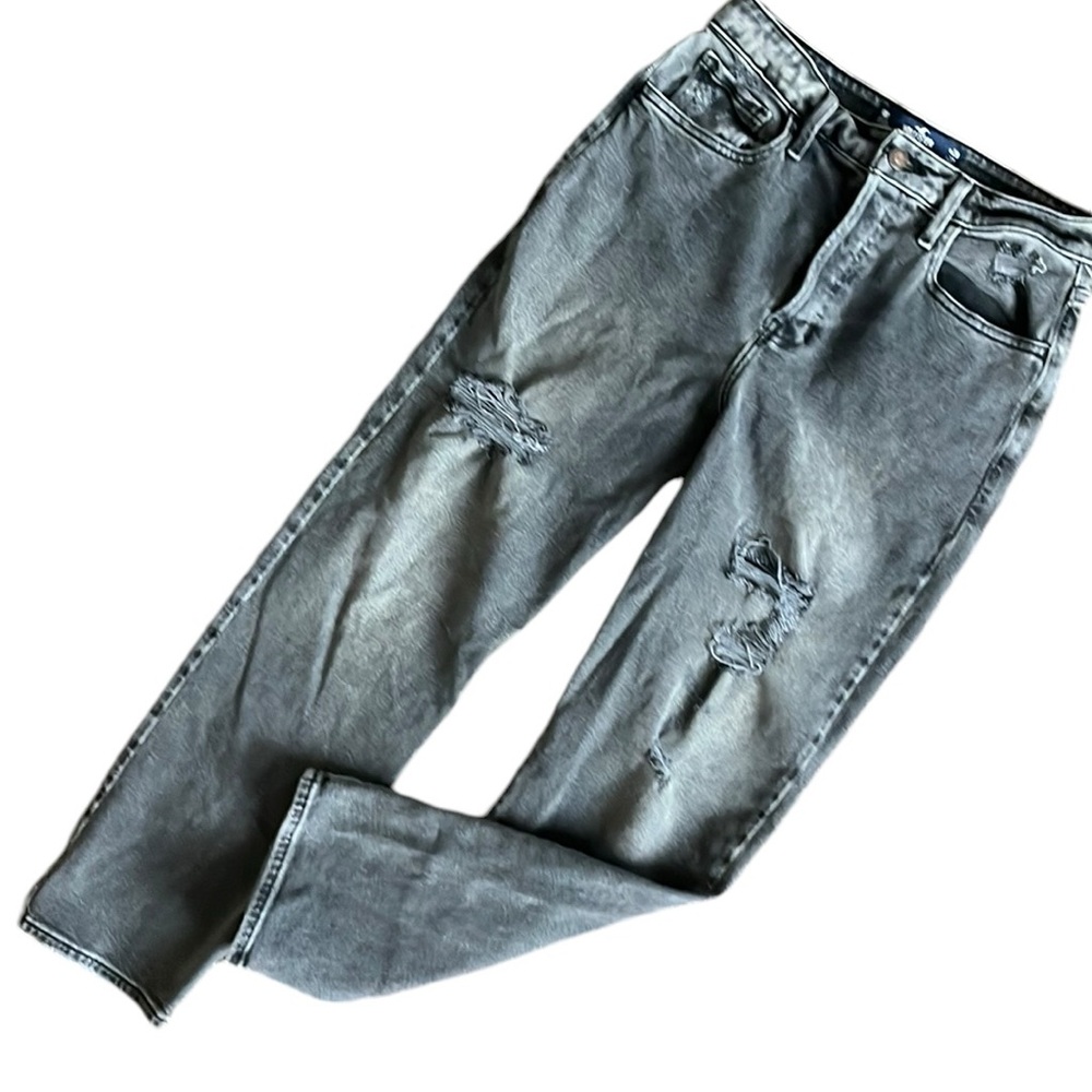 Hollister Buttonfly Ultra High Rise Vintage Straight Jeans